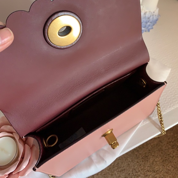 Coach tearose bowery cross body bag. - Picture 4 of 10